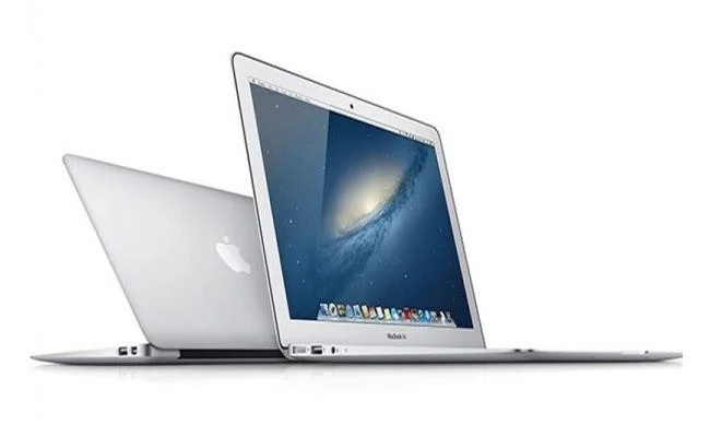 MacBook Air 7.2 2017