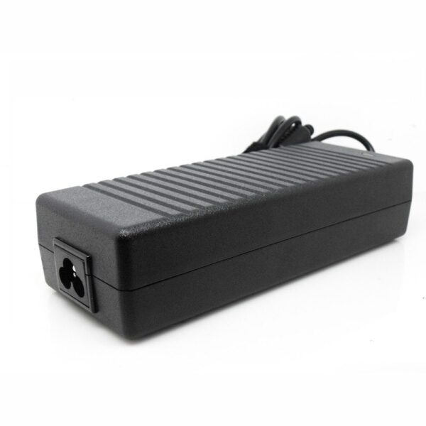 DELL 19.5V 6.7A 130W (4.5*3.0) laadija